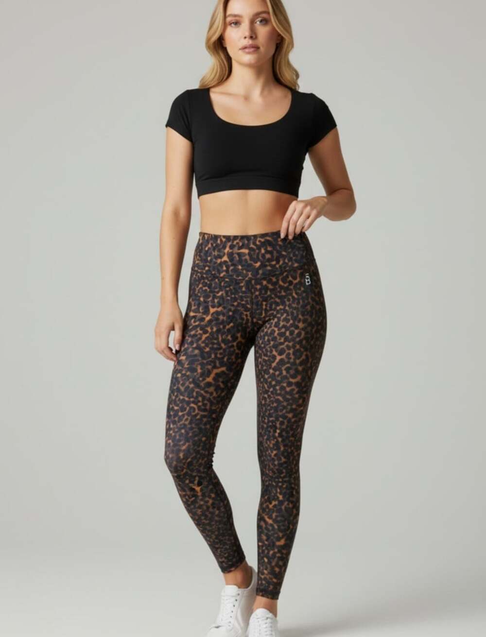 Beyond Yoga x barre3 Leopard Print High Waisted 7/8 Leggings Size Medium